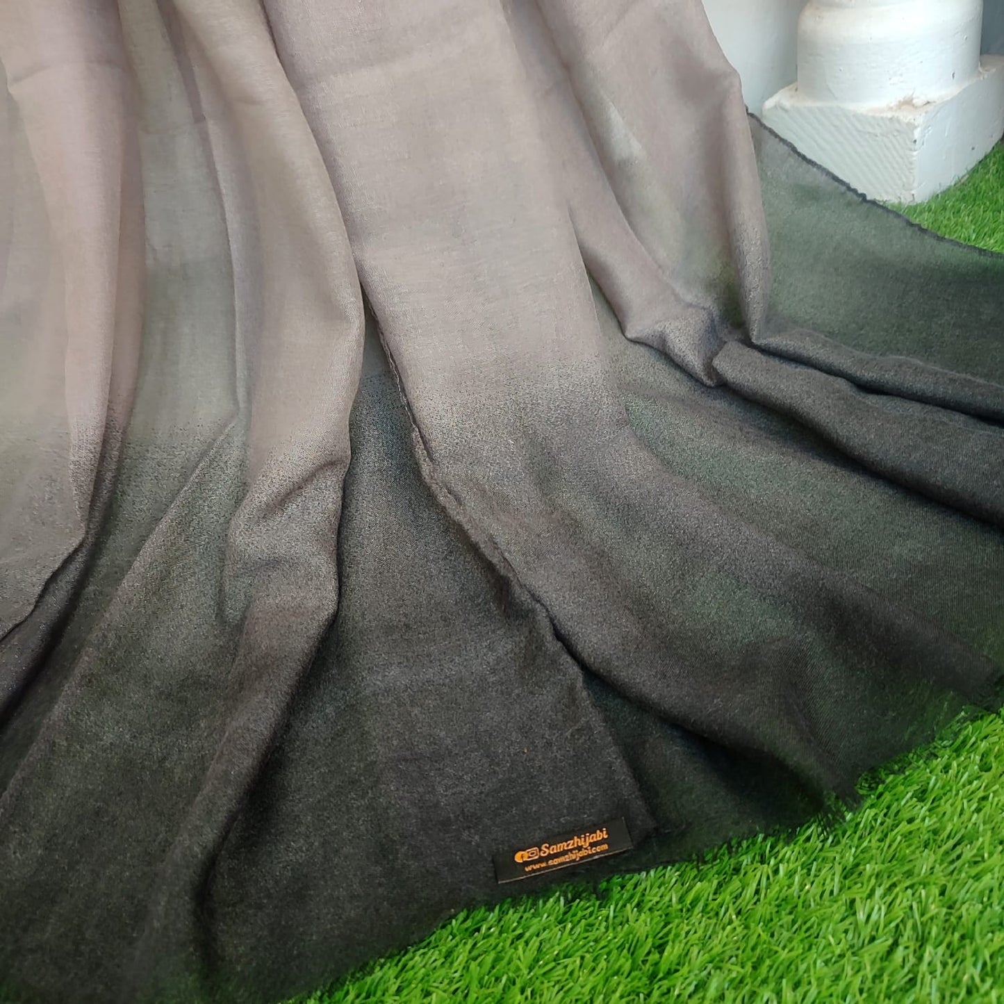 Tie Die Lawn Hijab _ Brown Black