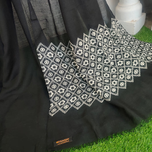 White Thread Floral Embroidery Lawn Hijab