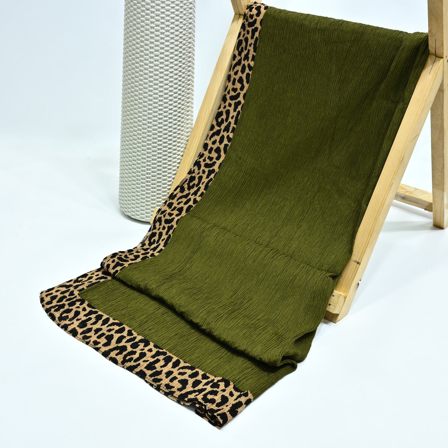 Cheetah - Crinkle Lawn Hijab Olive