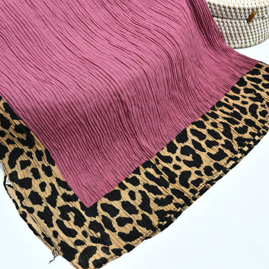 Cheetah - Crinkle Lawn Hijab Tea Pink