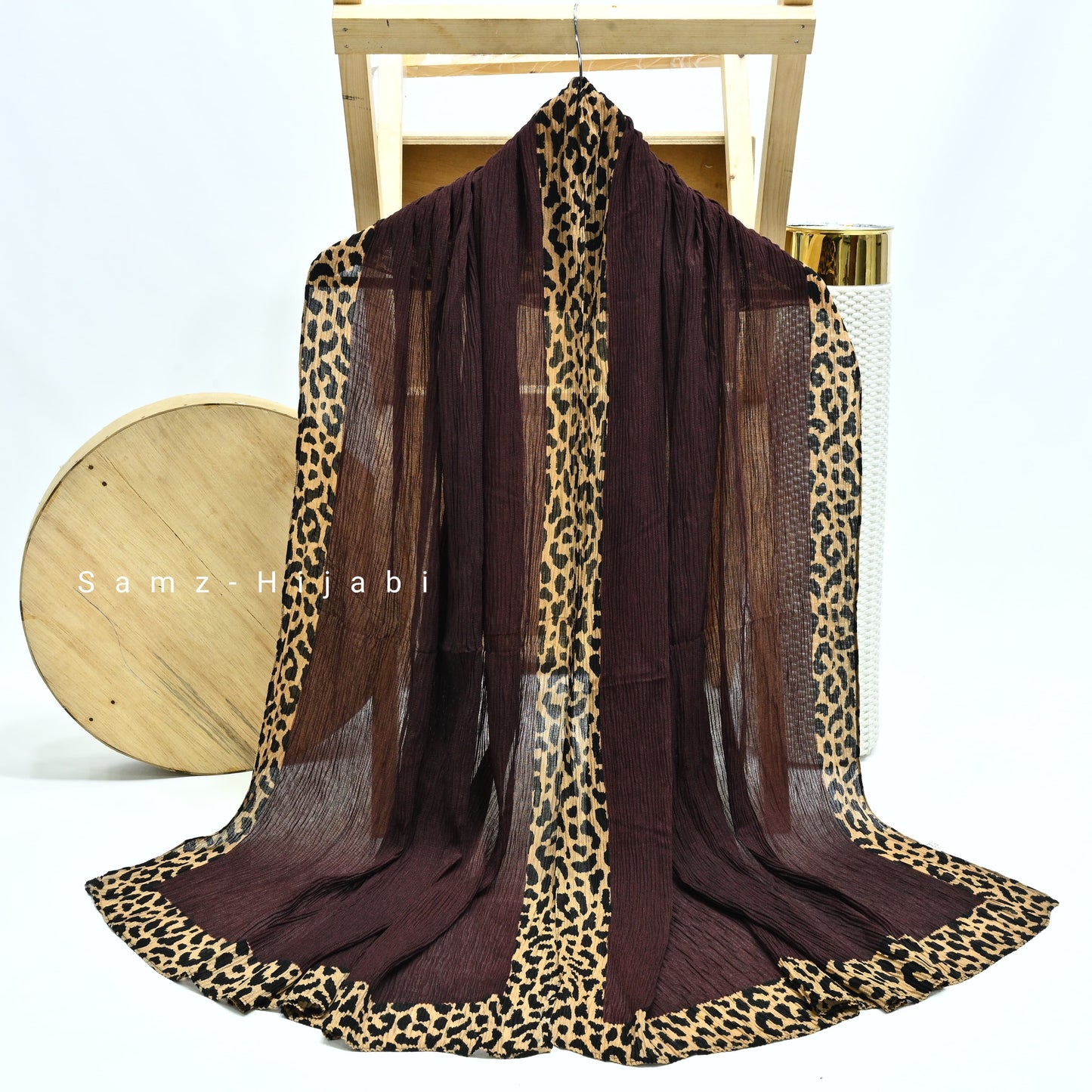 Cheetah - Crinkle Lawn Hijab Chocolate Brown