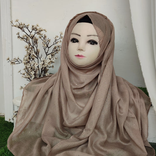 Sequence Pret Hijab Khakhi
