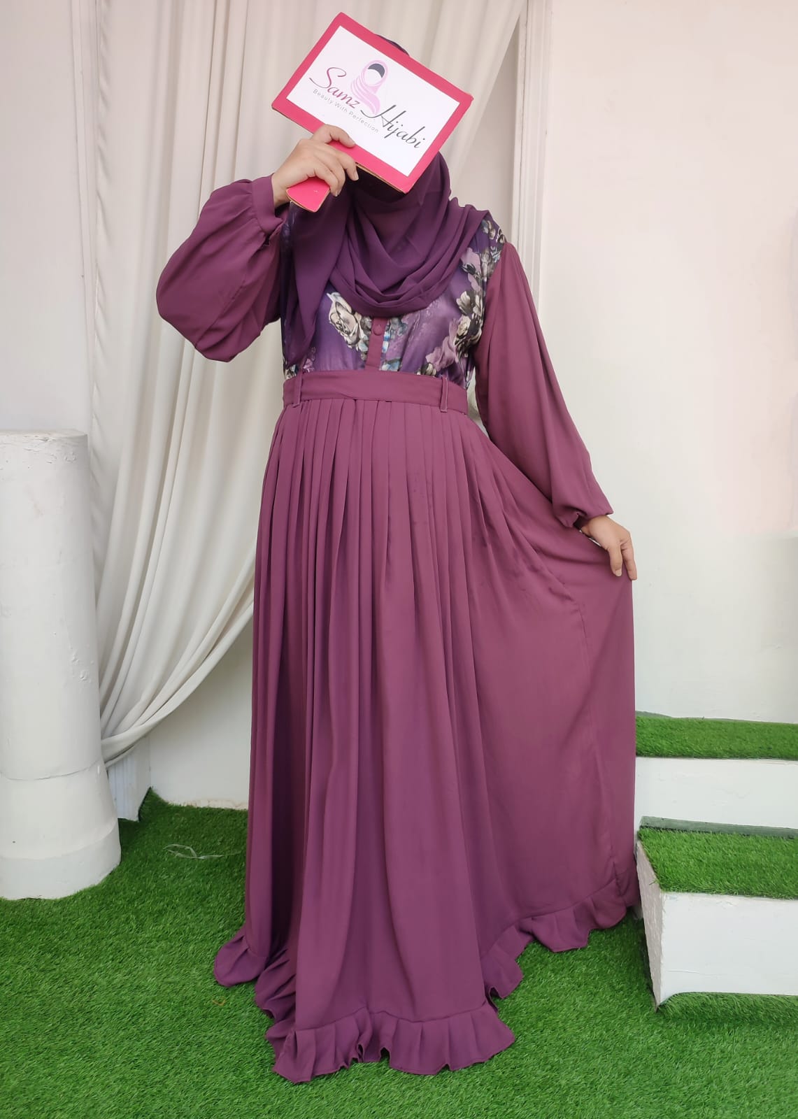 Floral Body Bottom Frill Abaya Design 1