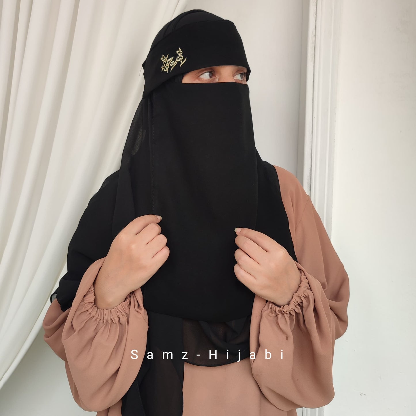 Bint_e_Hawa Embroidery Saudi Naqab