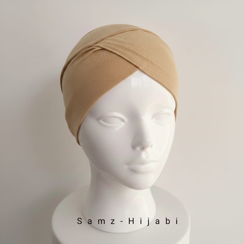 Side Cross Cap Golden