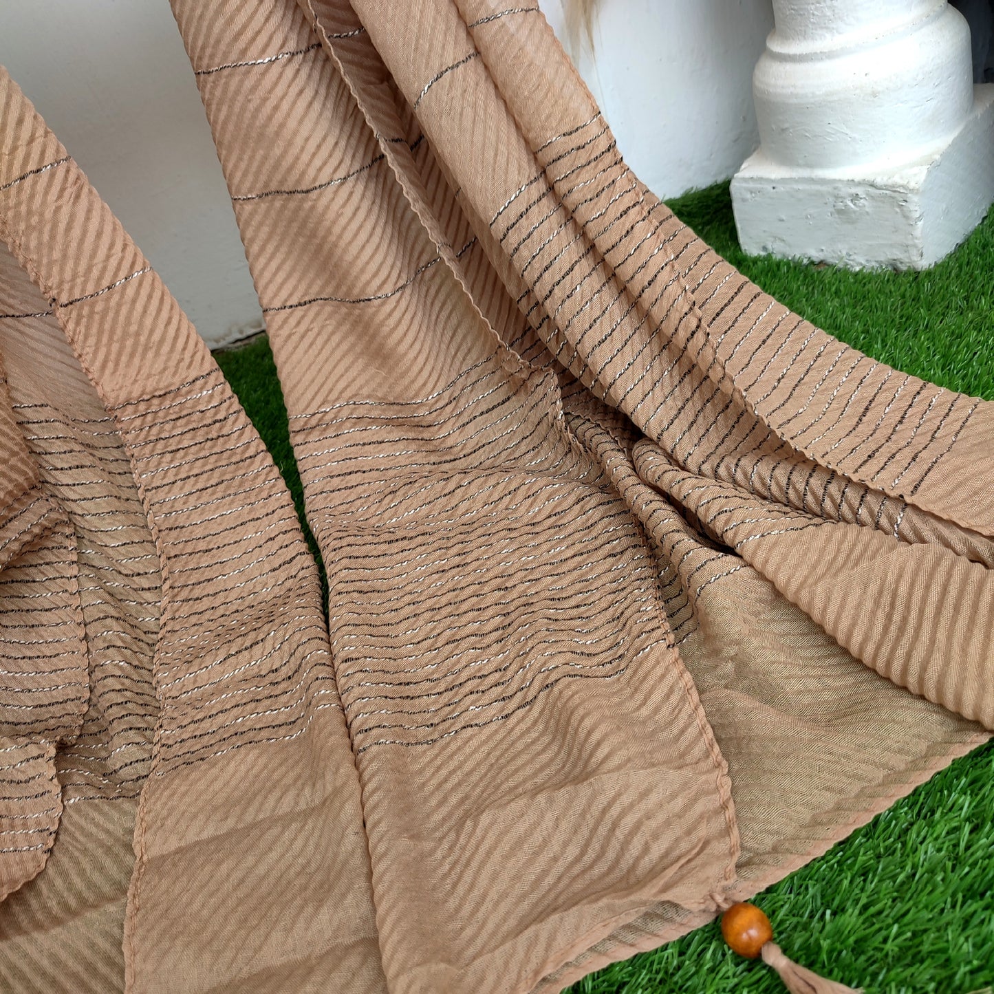 Crinkle -Thread Lawn Hijab -Dark Khaki