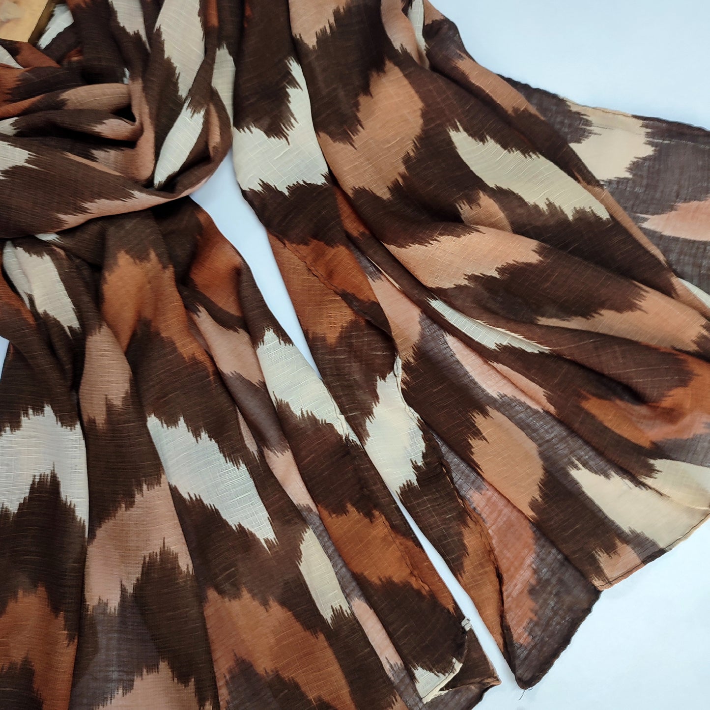 Wavy_Art Turkish Lawn Hijab_ Chocolate Brown