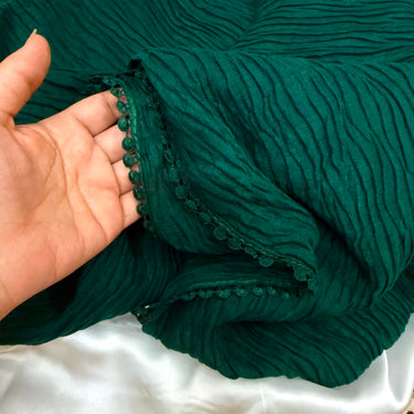 Rippled Plated Lawn Lace Hijab (Dark Green)