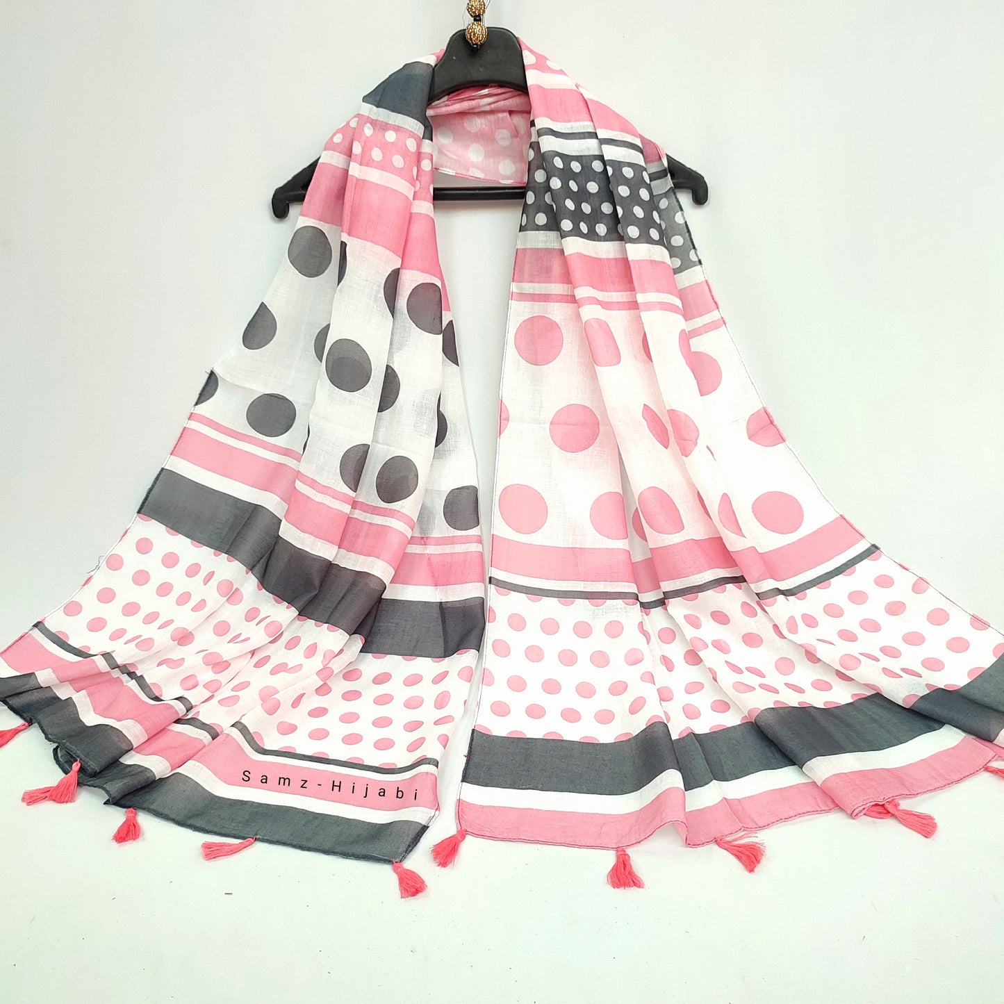 Polka Dot Lawn Hijab Pink