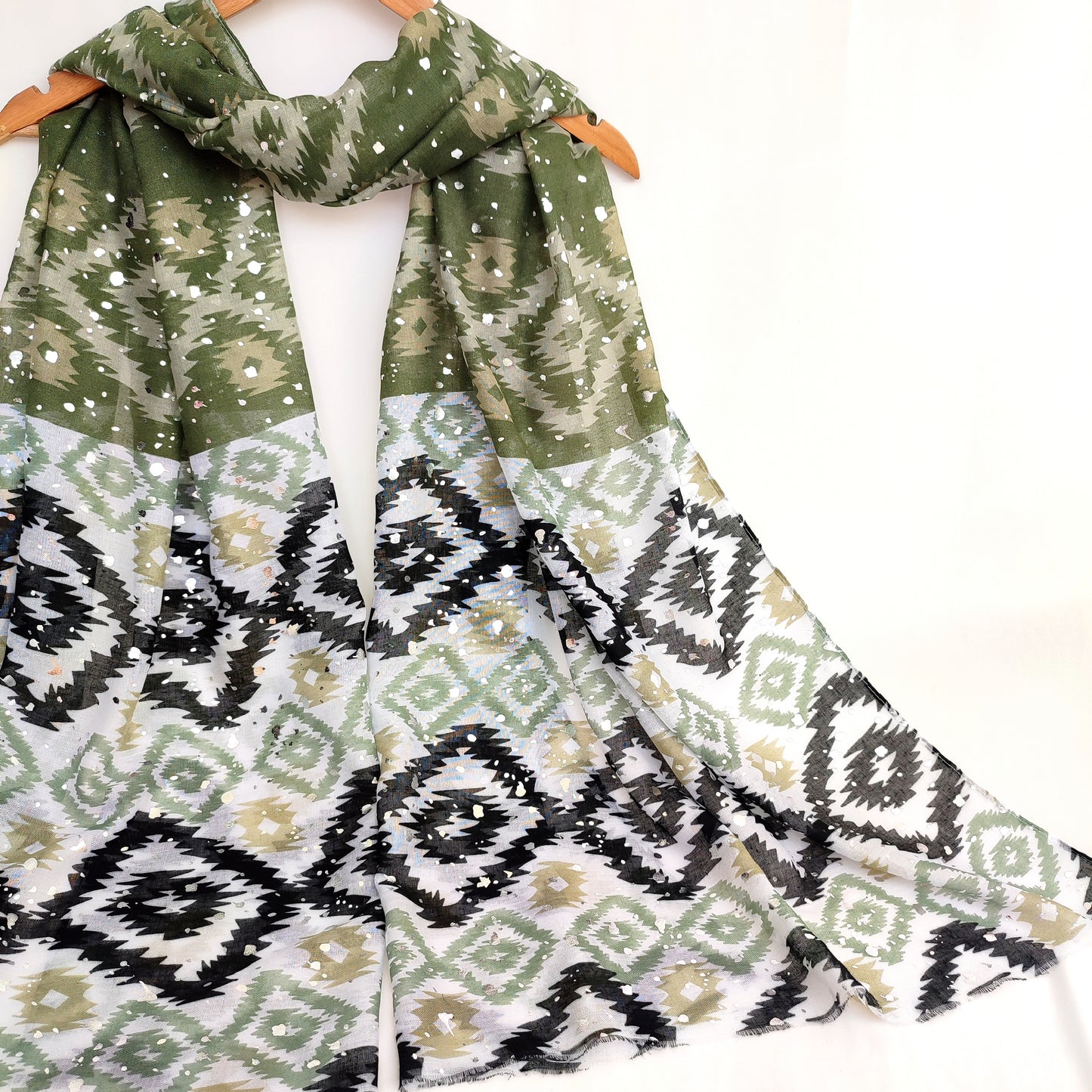 Ajrak Art Foil Lawn Hijab-Pistachio