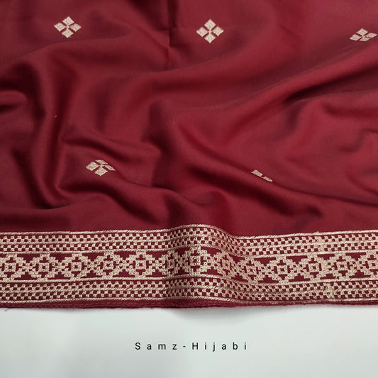 Embroidered Outgoing Chadar Design 9