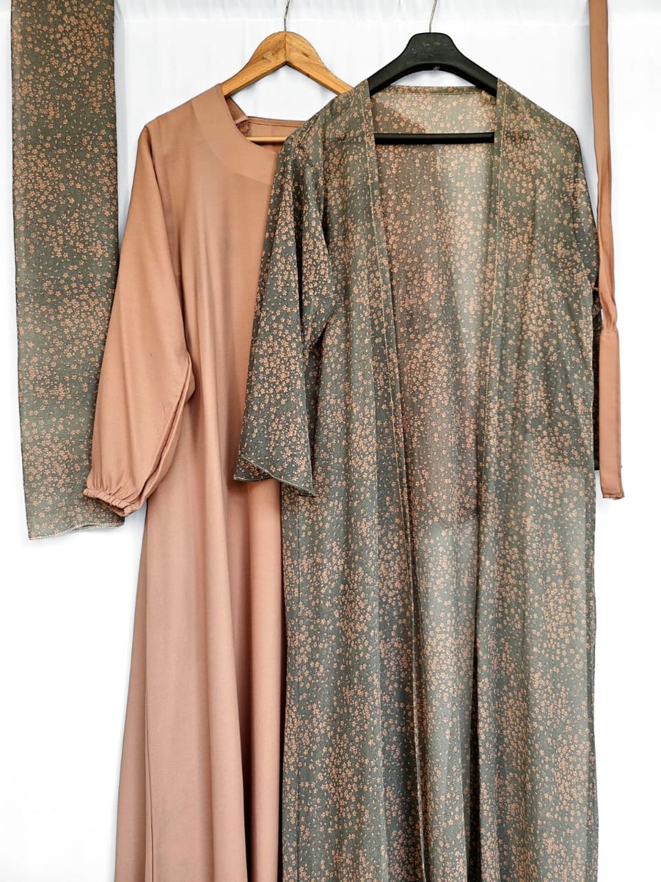 Bloom Spring Separate Upper Abaya-Latte