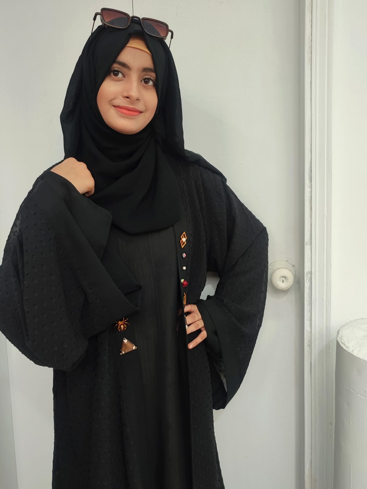 Gold Spider Stud Abaya