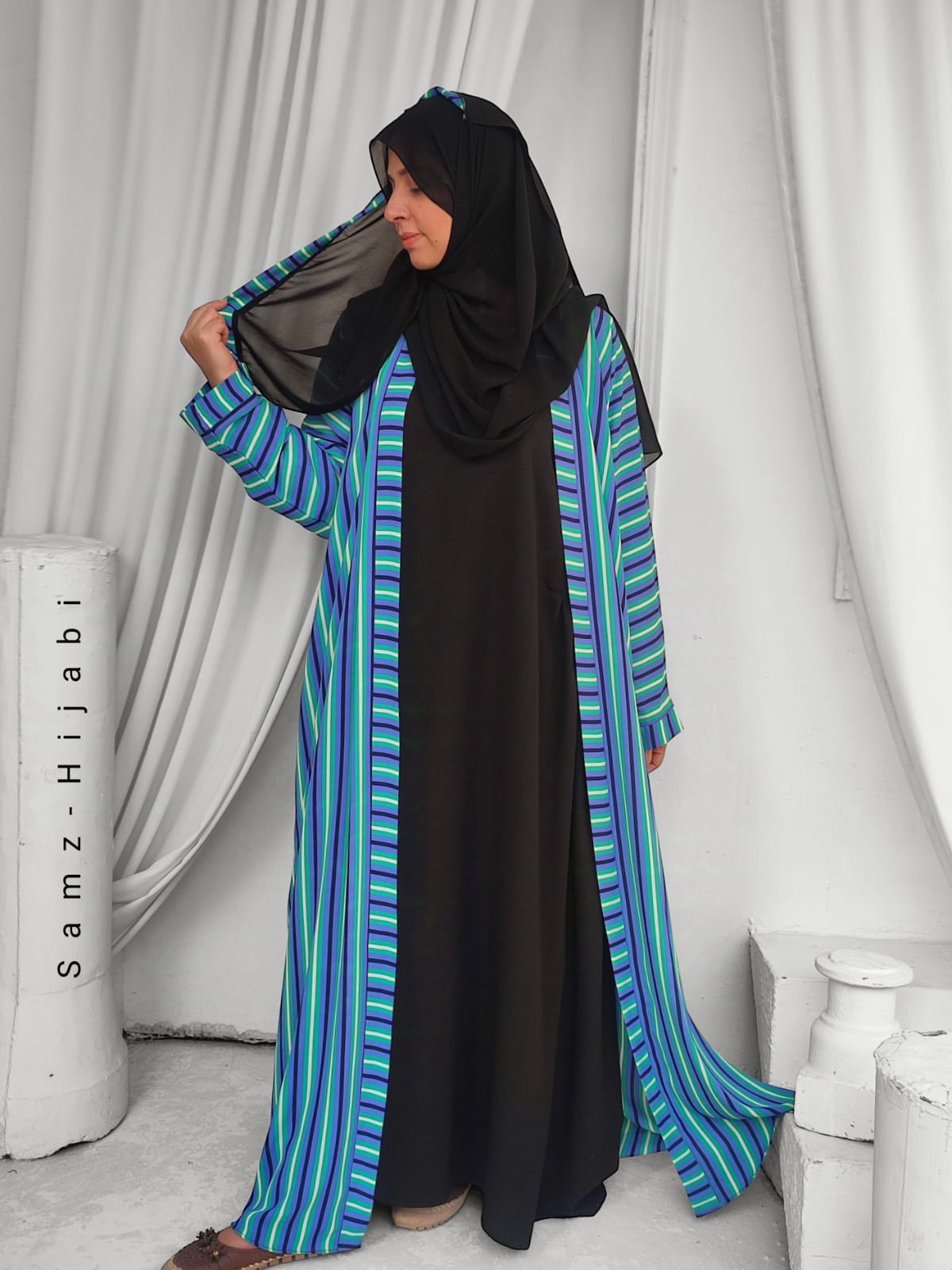 Bloom Spring Separate Upper Abaya_Printed Blue – samzhijabi
