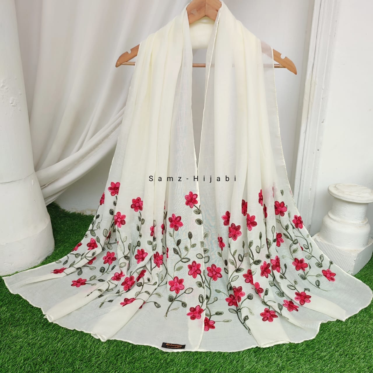 Floral Border Embroidery Lawn Hijab Design _ Cream