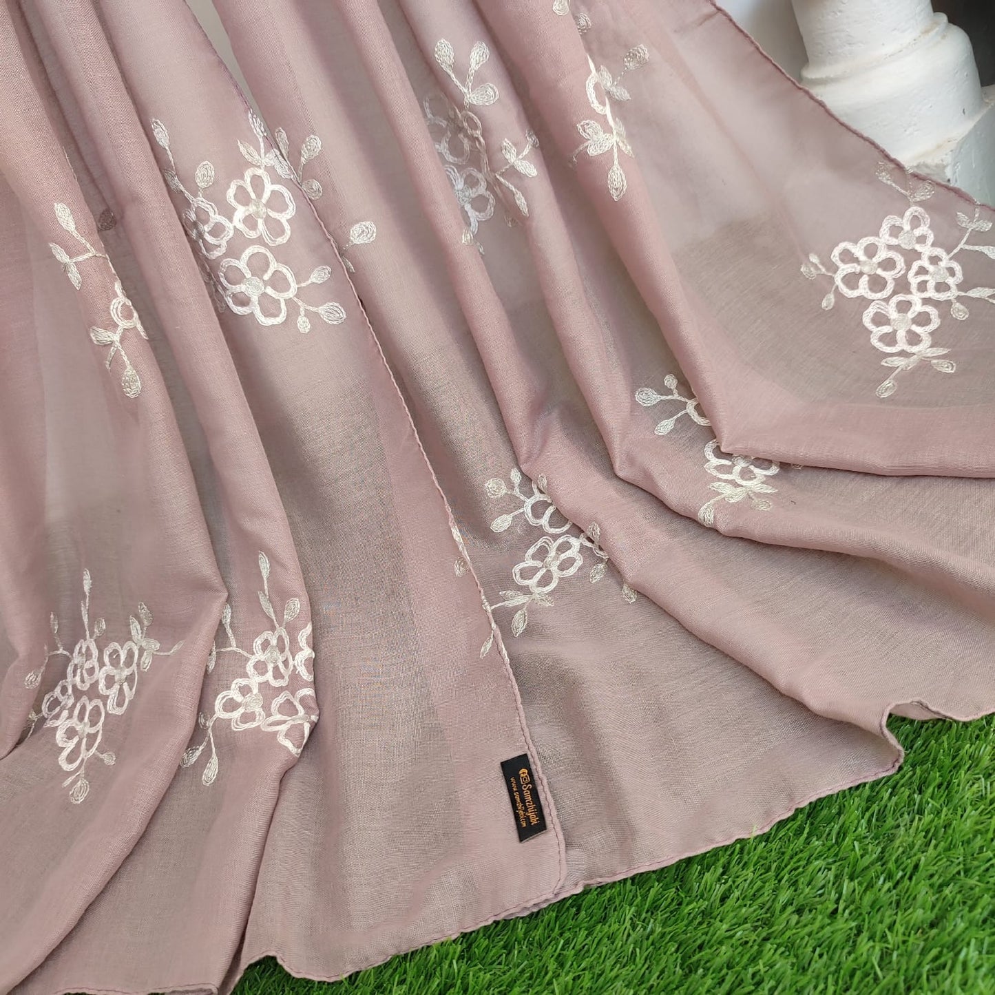 Floral Bunch Hijab Design _Pastel Pink