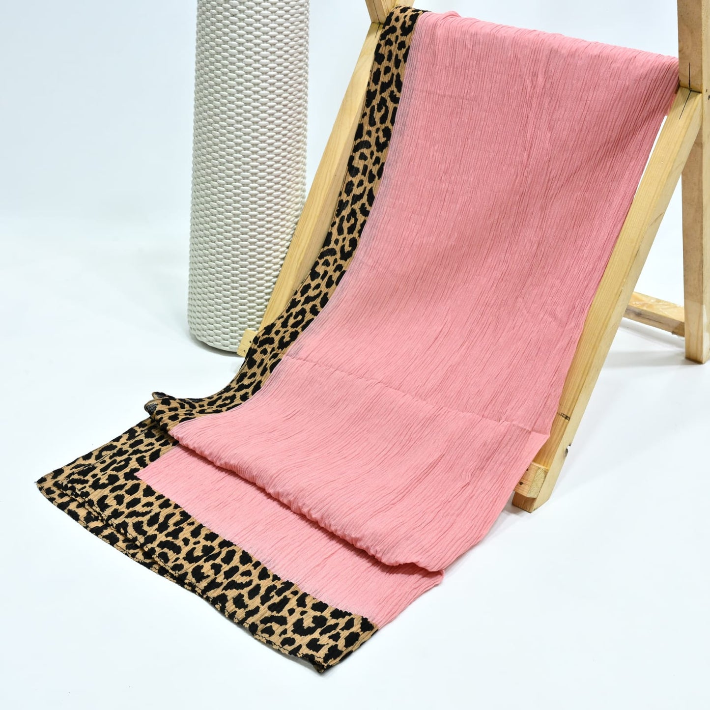 Cheetah - Crinkle Lawn  Hijab Peachy Pink