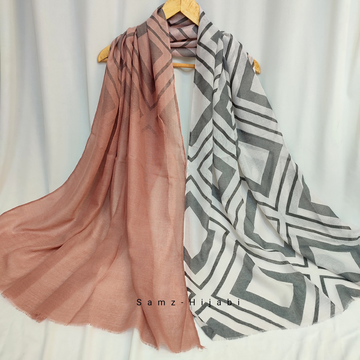 Diamond Art Lawn Hijab- Apricot