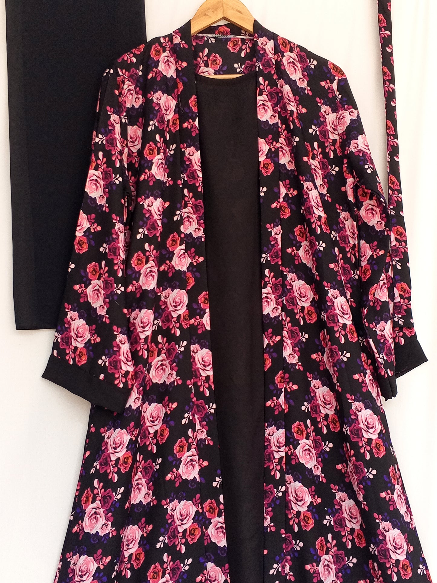 Aesthetic Floral Attached Upper Abaya