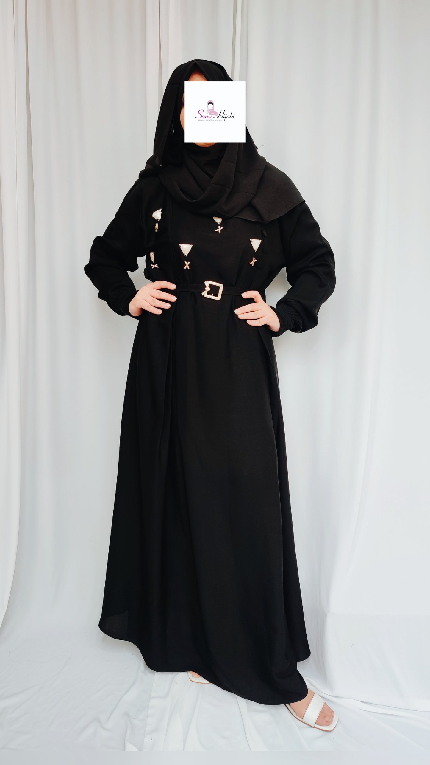 Monochrome Studs Abaya- Black