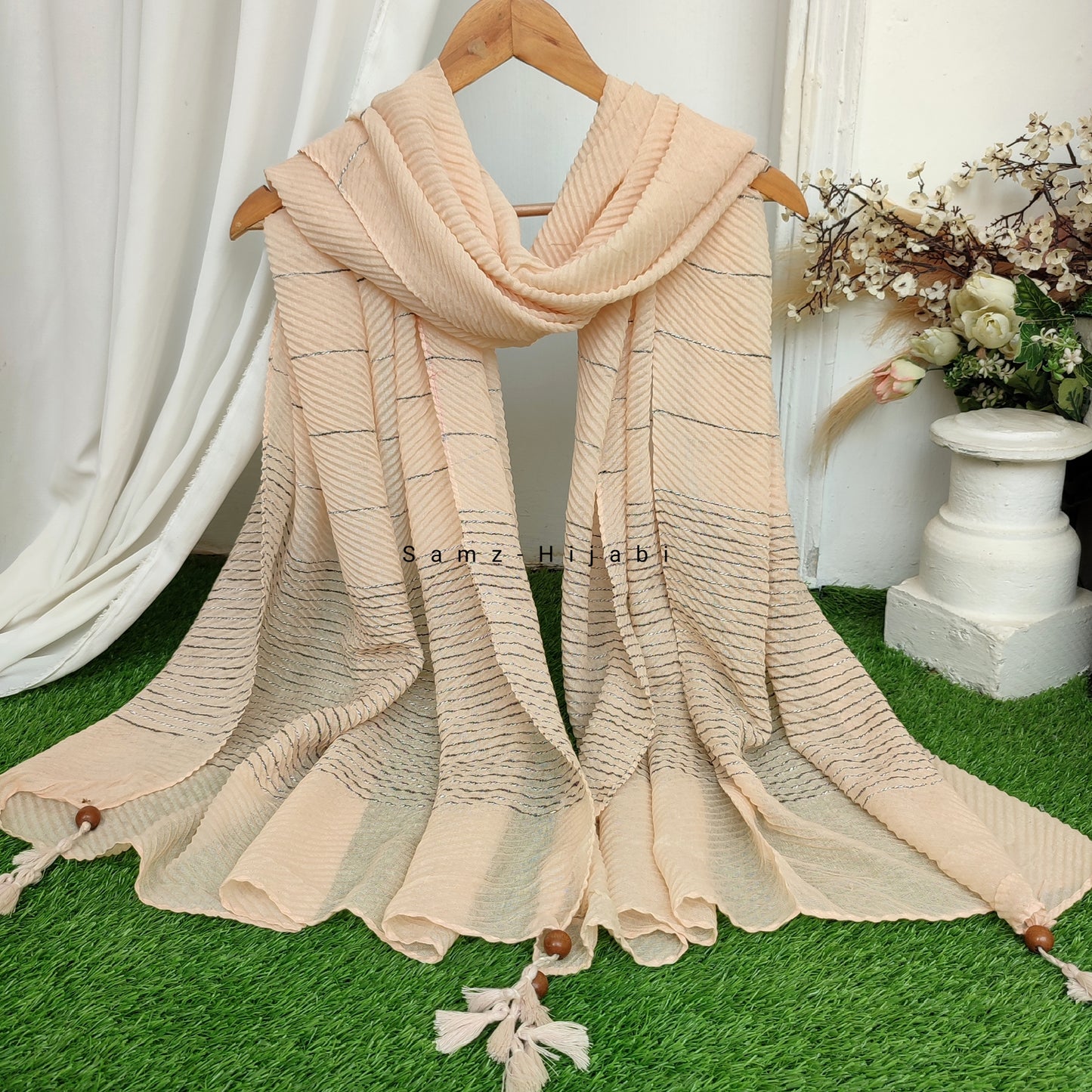 Crinkle -Thread Lawn Hijab -Butter Cream