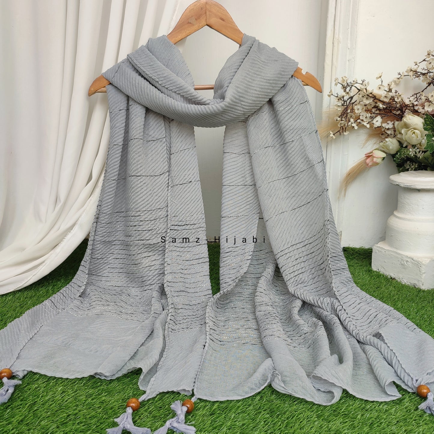 Crinkle -Thread Lawn Hijab -Silver