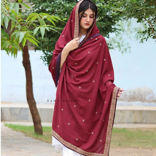 Embroidered Outgoing Chadar Design 4