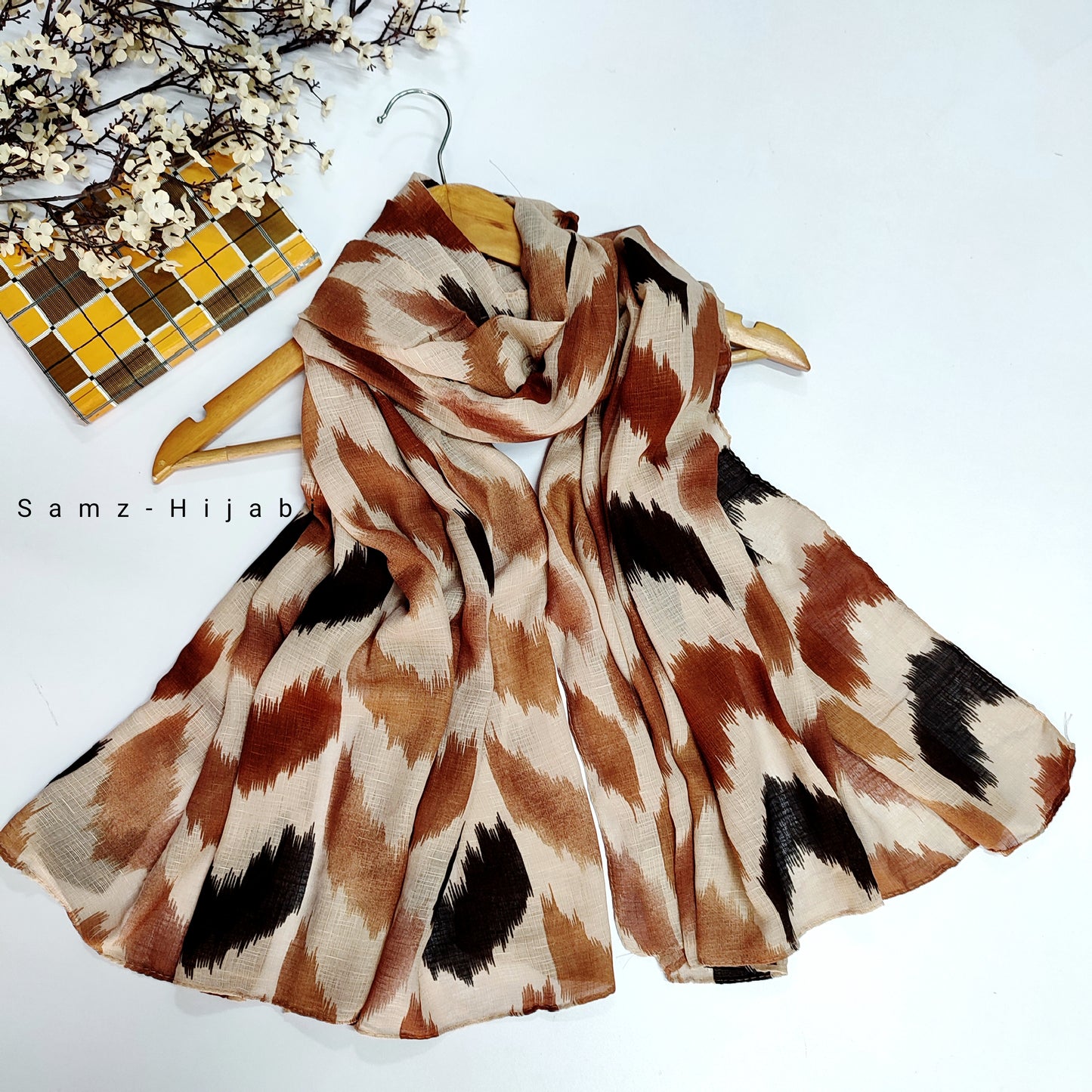 Wavy_Art Turkish Lawn Hijab_ Beige