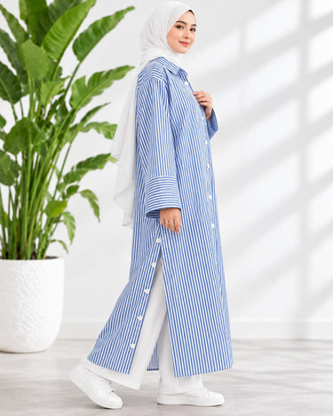 Modest Abaya with Hijab (02)