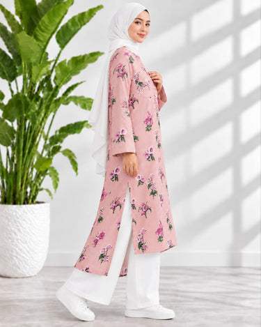 Modest Abaya with Hijab (03)