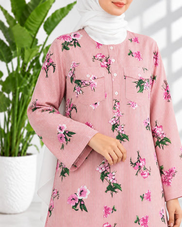 Modest Abaya with Hijab (03)