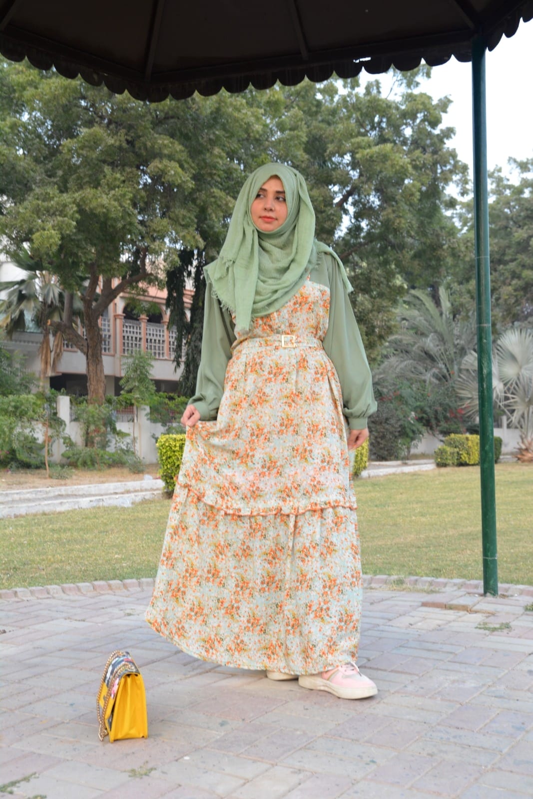 Zolah Modern Abaya- pistachio