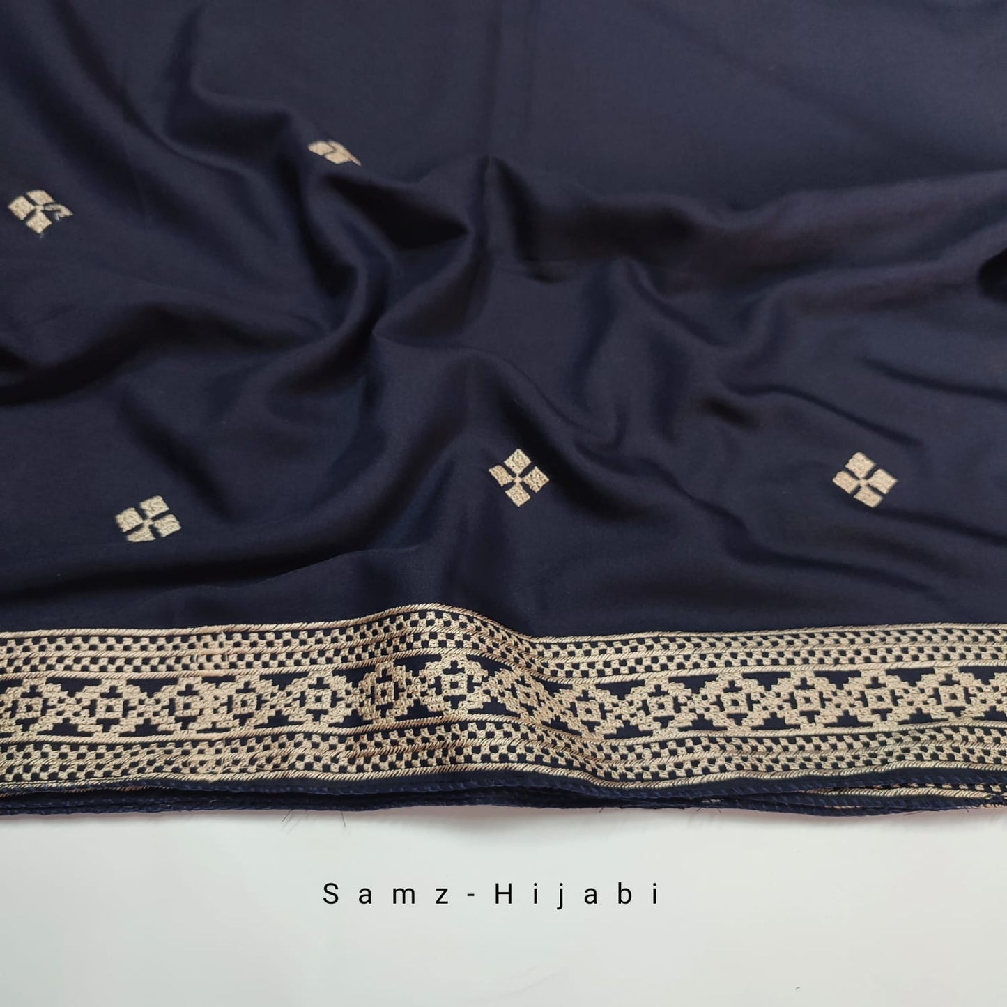 Embroidered Outgoing Chadar Design 3 – samzhijabi